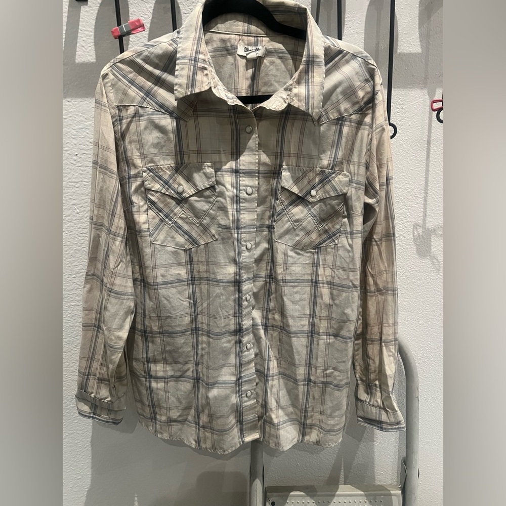 Wrangler retro brand XL ladies shirt